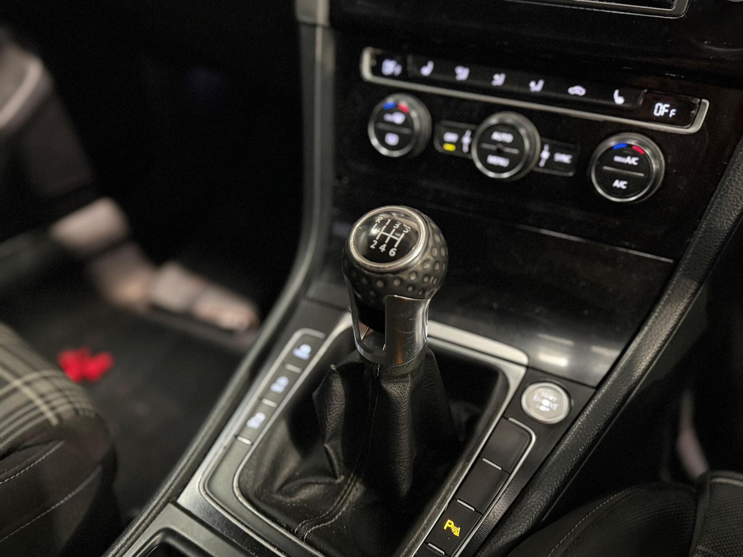 Used Volkswagen Golf for sale - 77808304: Photo 16