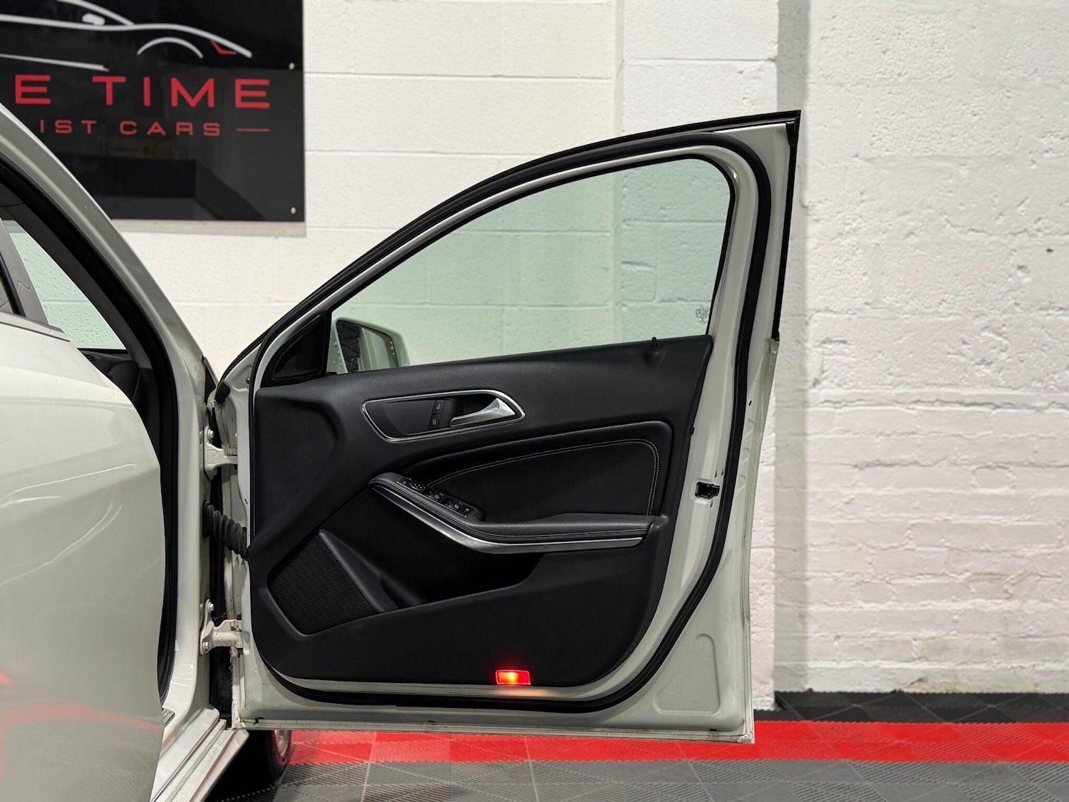 Used Mercedes-Benz A-Class 2016 for sale - 77550728: Photo 29