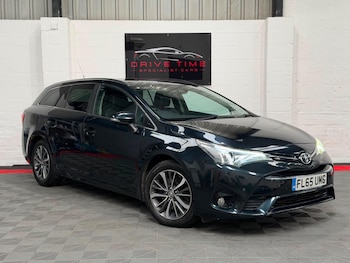 Used Toyota Avensis 2015 for sale - 79484021: Photo