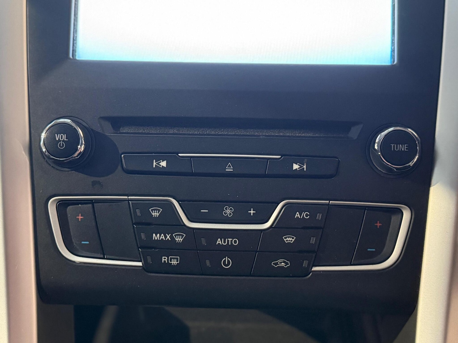 Used Ford Mondeo 2016 for sale - 77237742: Photo 11