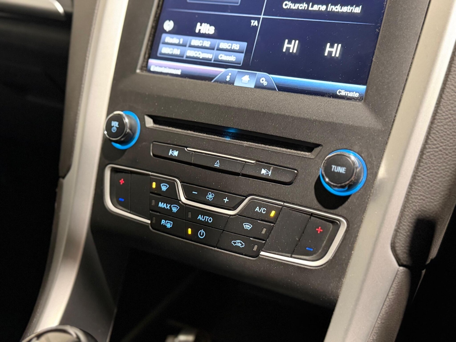 Used Ford Mondeo 2016 for sale - 77237742: Photo 14