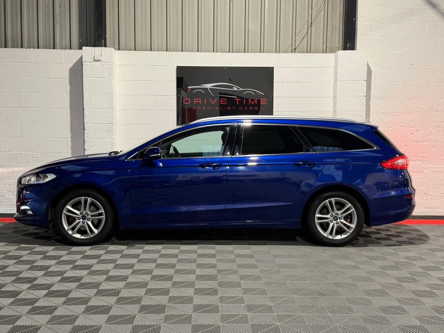 Used Ford Mondeo 2016 for sale - 77237742: Photo 4