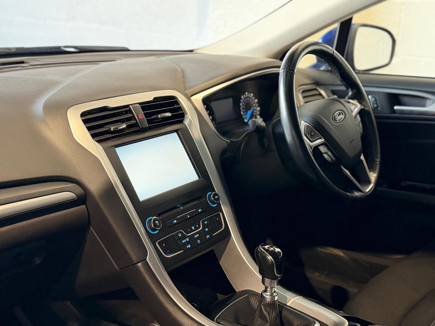 Used Ford Mondeo 2016 for sale - 77237742: Photo 7