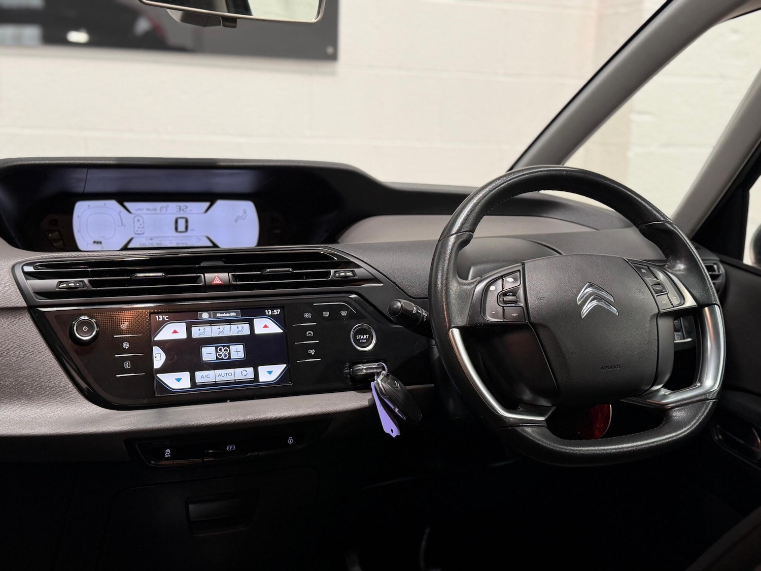 Used Citroen Grand C4 Picasso 2016 for sale - 78184162: Photo 38