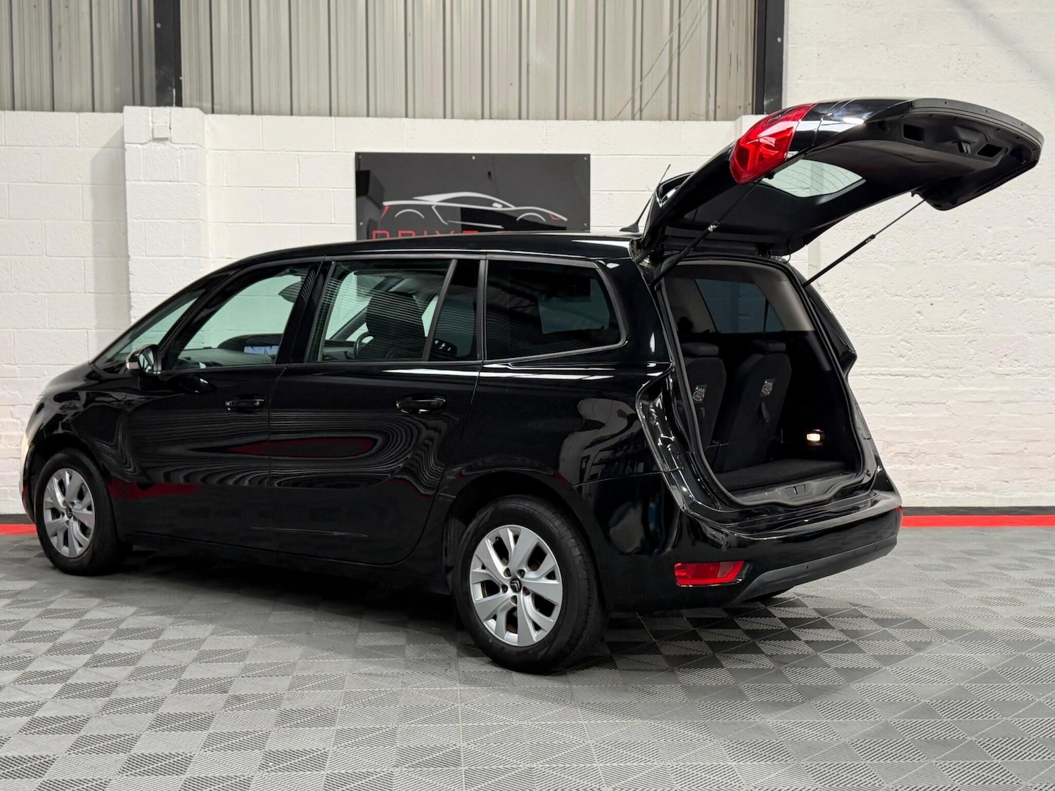 Used Citroen Grand C4 Picasso 2016 for sale - 78184162: Photo 4