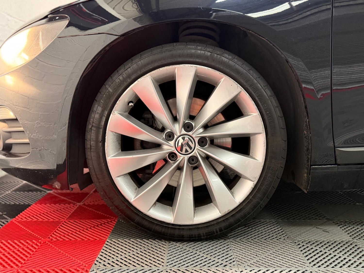 Used Volkswagen Scirocco for sale - 77684143: Photo 24