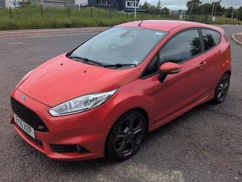 Used Ford Fiesta 2016 for sale - 79236161: Photo