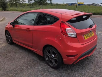 Used Ford Fiesta 2016 for sale - 79236161: Photo