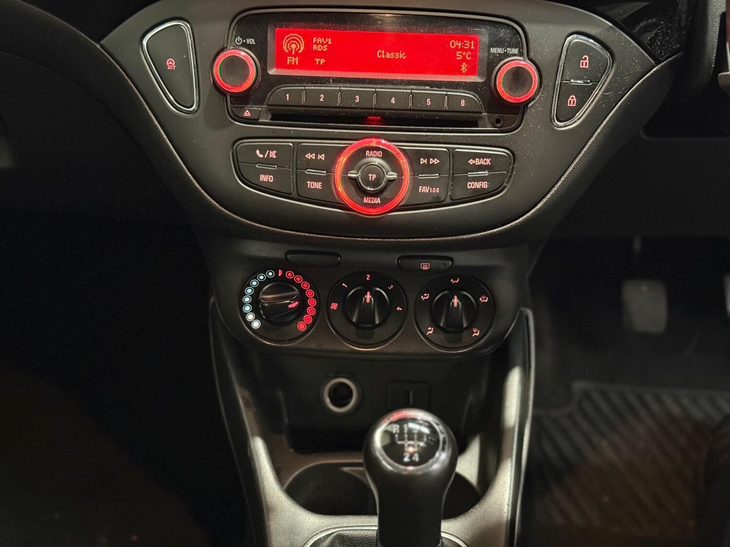 Used Vauxhall Corsa for sale - 77723984: Photo 21