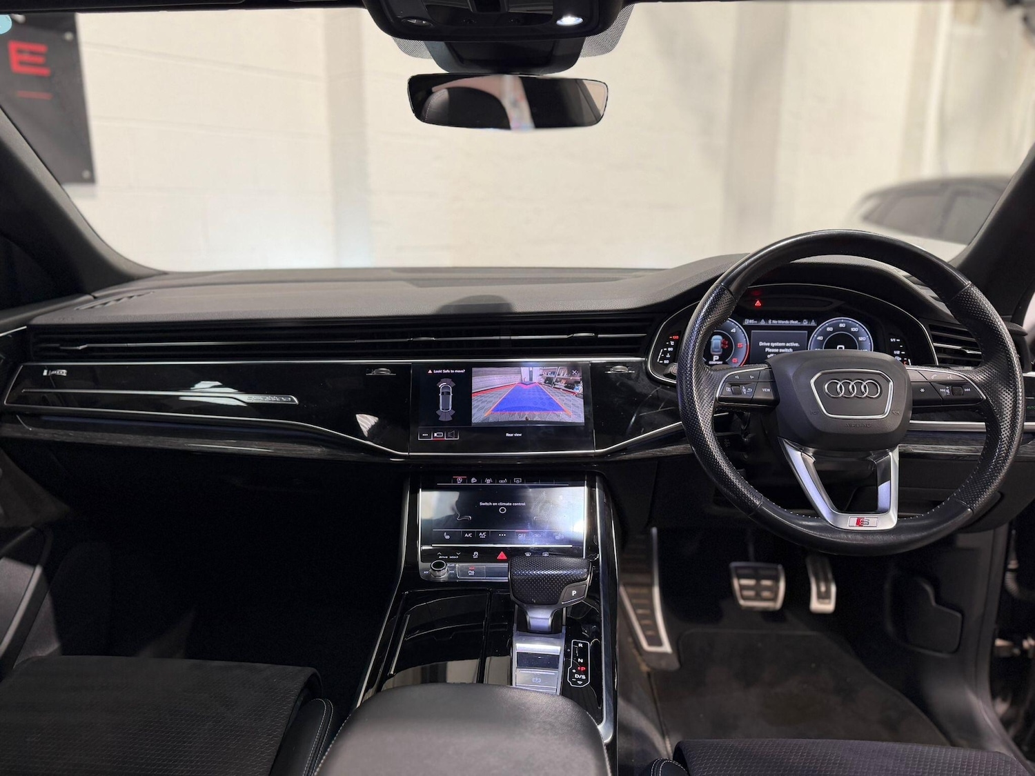 Used Audi Q8 2019 for sale - 78034851: Photo 16
