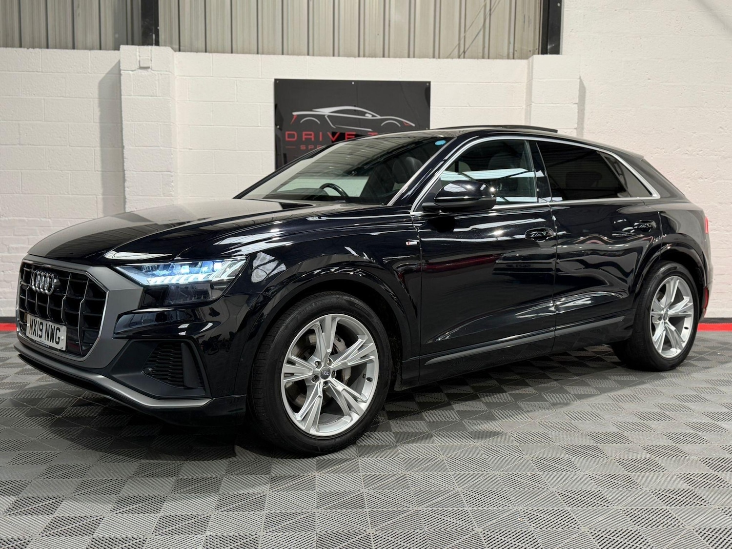 Used Audi Q8 2019 for sale - 78034851: Photo 3