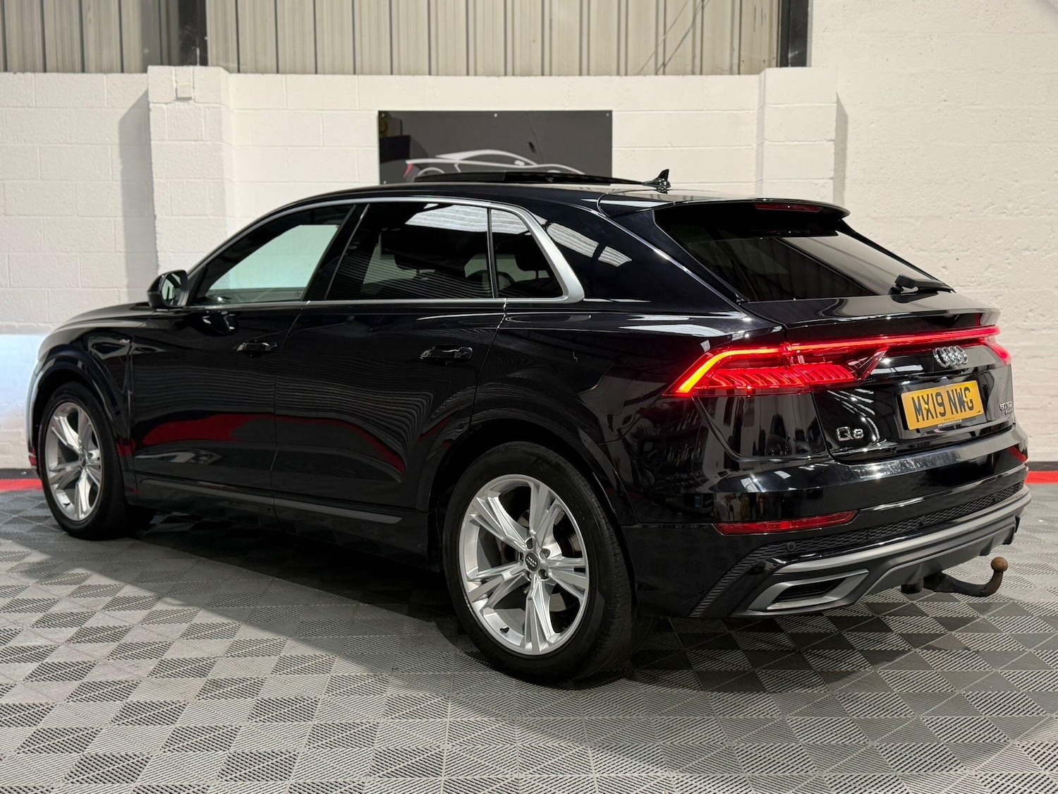 Used Audi Q8 2019 for sale - 78034851: Photo 7