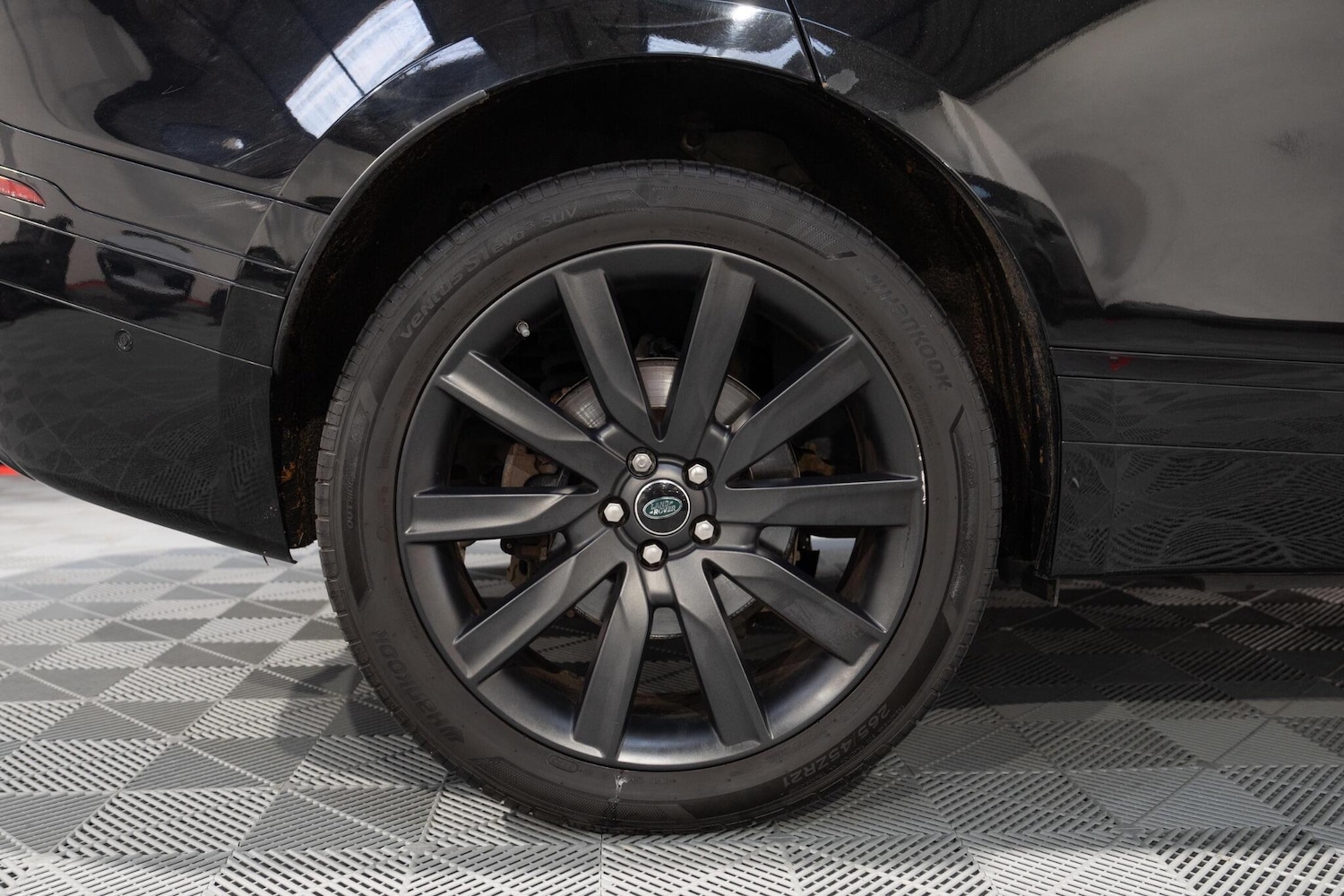 Used Land Rover Range Rover Velar 2018 for sale - 76688948: Photo 24