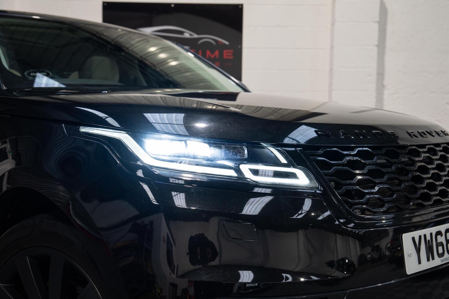 Used Land Rover Range Rover Velar 2018 for sale - 76688948: Photo 28