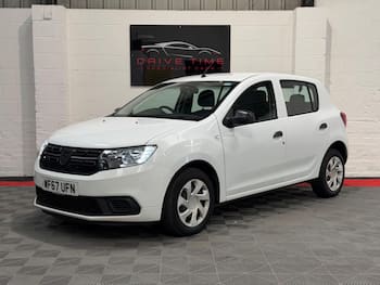 Used Dacia Sandero 2017 for sale - 79848360: Photo