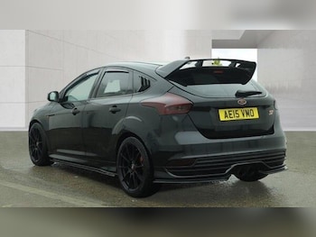 Used Ford Focus 2015 for sale - 78471125: Photo