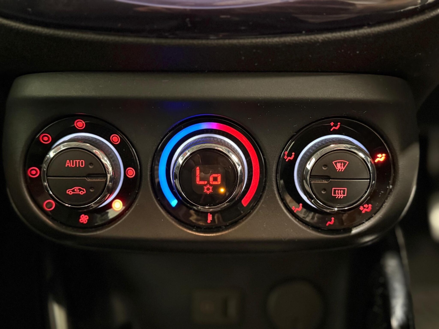 Used Vauxhall ADAM for sale - 77925684: Photo 17