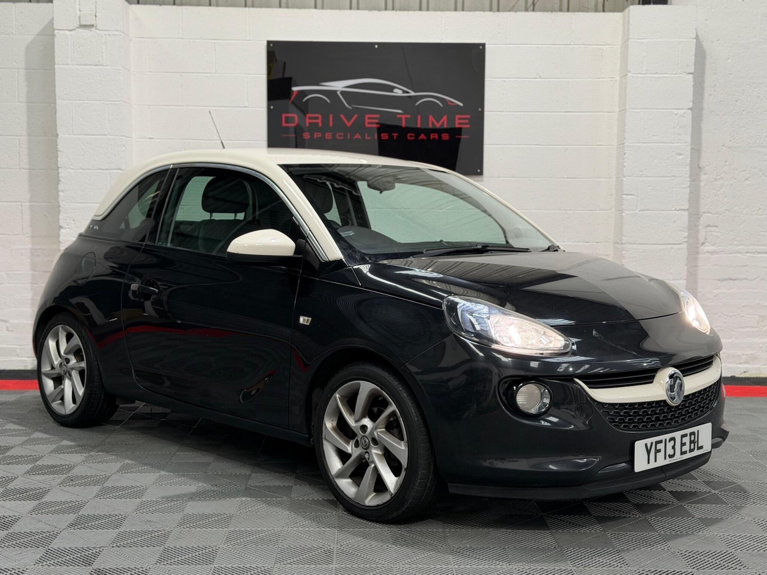 Used Vauxhall ADAM for sale - 77925684: Photo 4