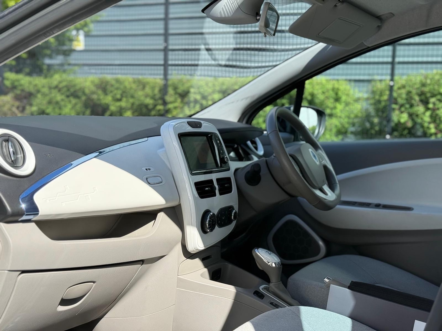 Used Renault Zoe for sale - 77255129: Photo 12