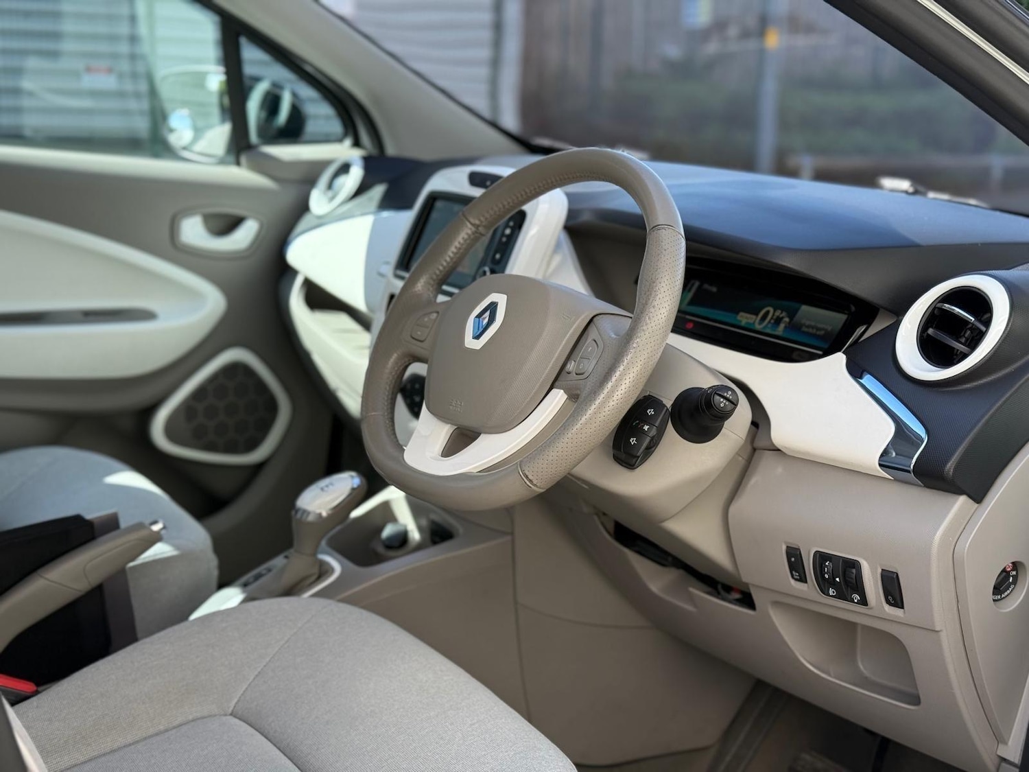 Used Renault Zoe for sale - 77255129: Photo 13