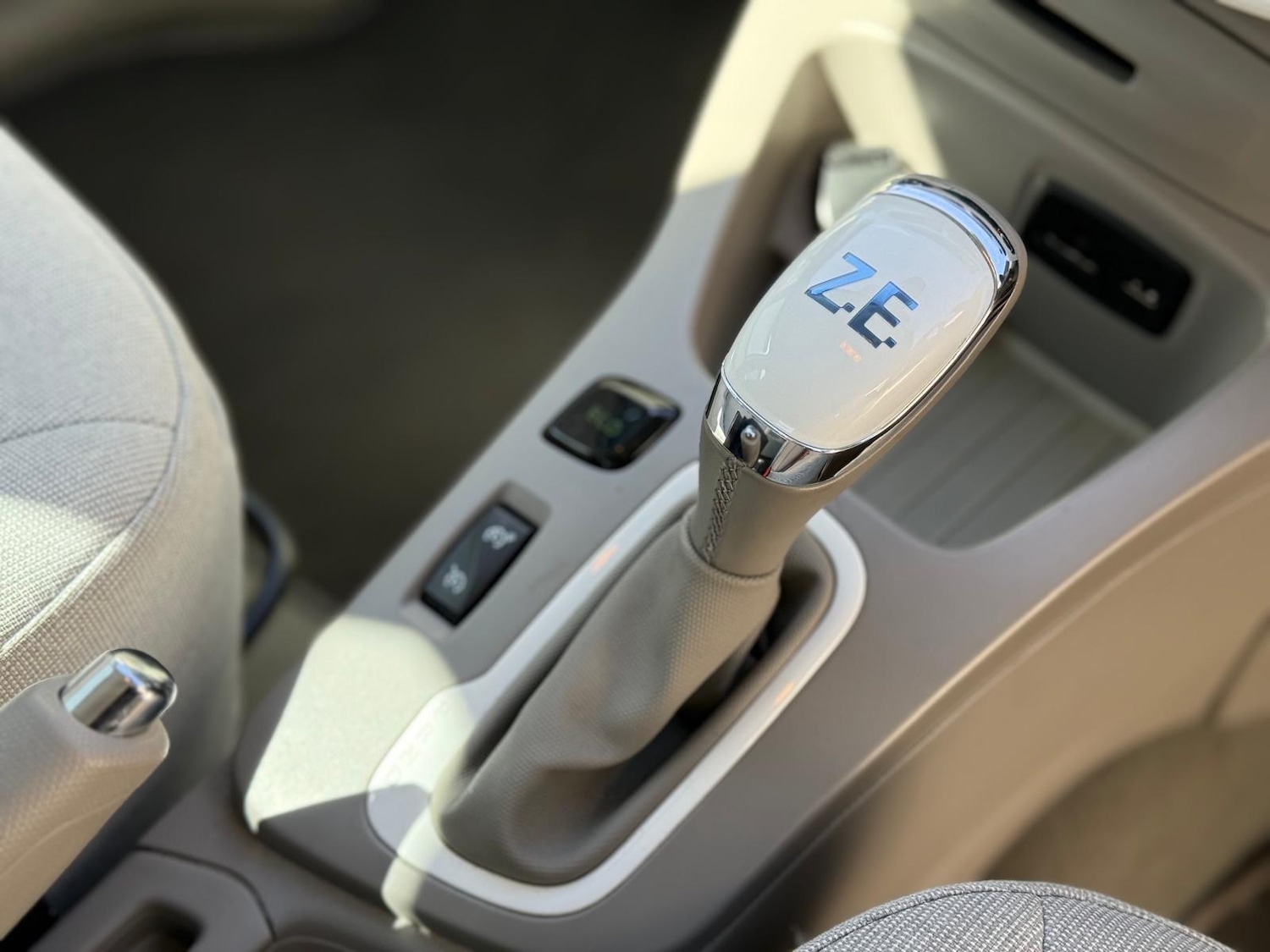 Used Renault Zoe for sale - 77255129: Photo 15