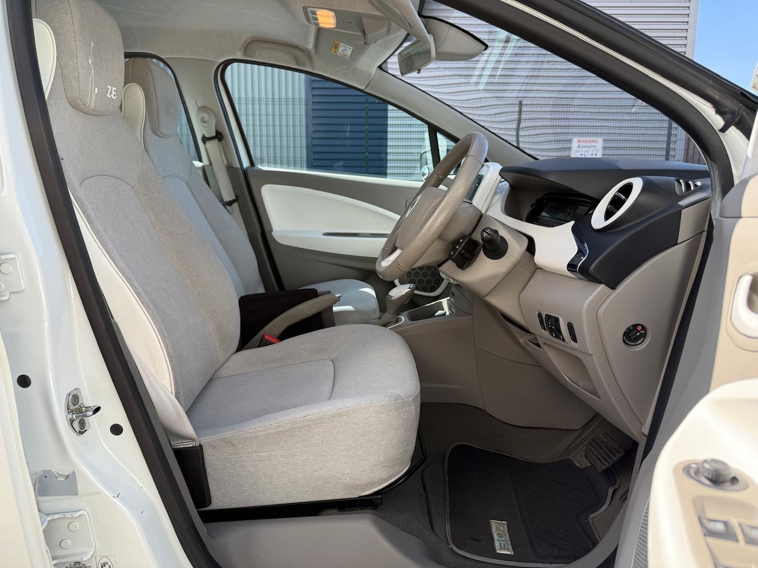 Used Renault Zoe for sale - 77255129: Photo 16