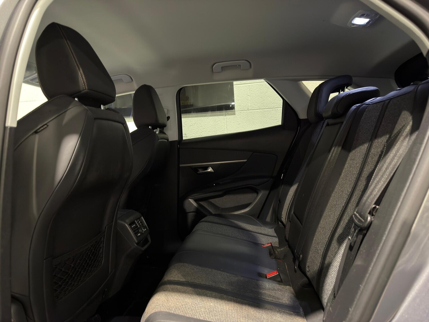 Used Peugeot 3008 2018 for sale - 77646635: Photo 20