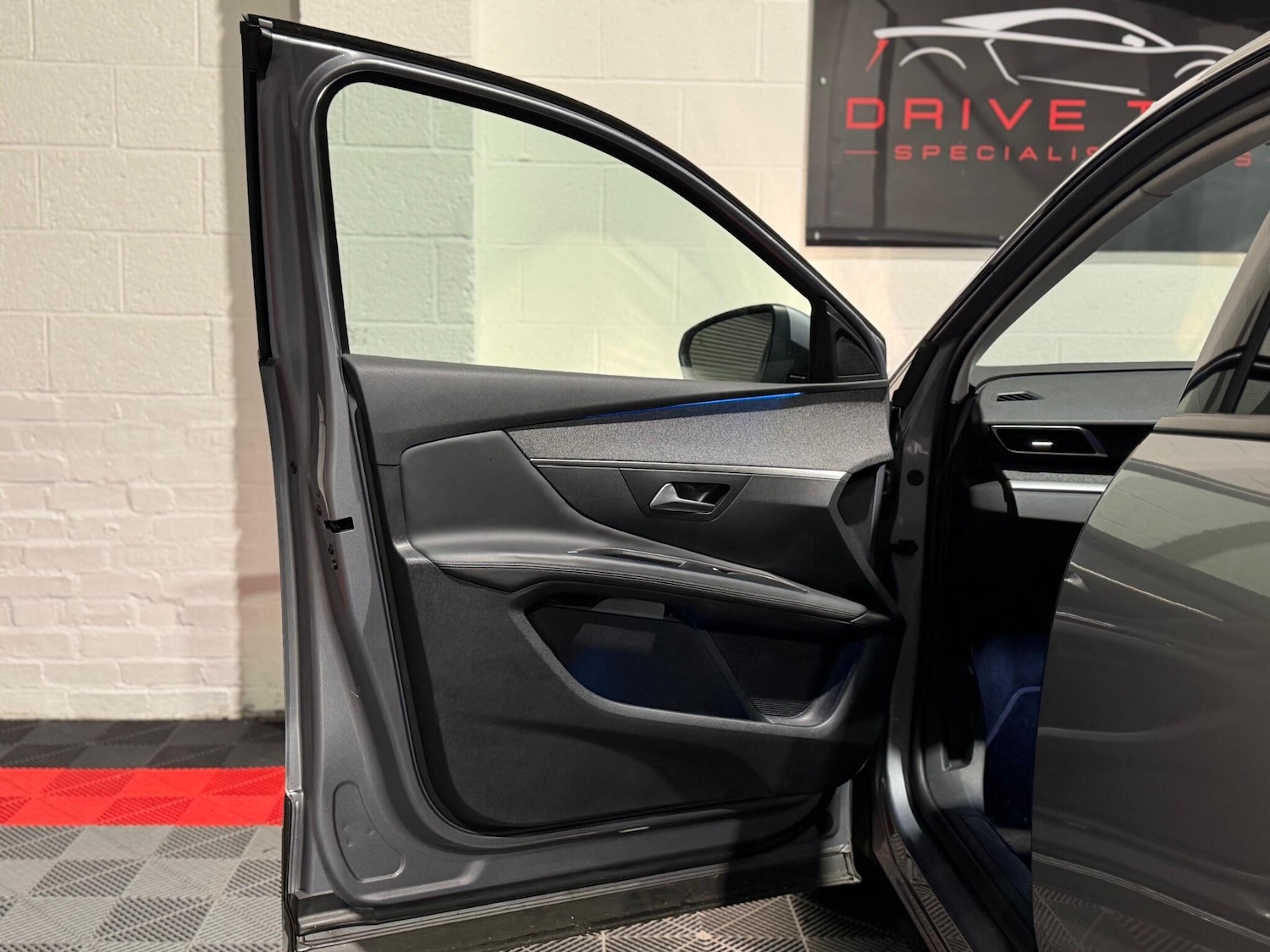 Used Peugeot 3008 2018 for sale - 77646635: Photo 21