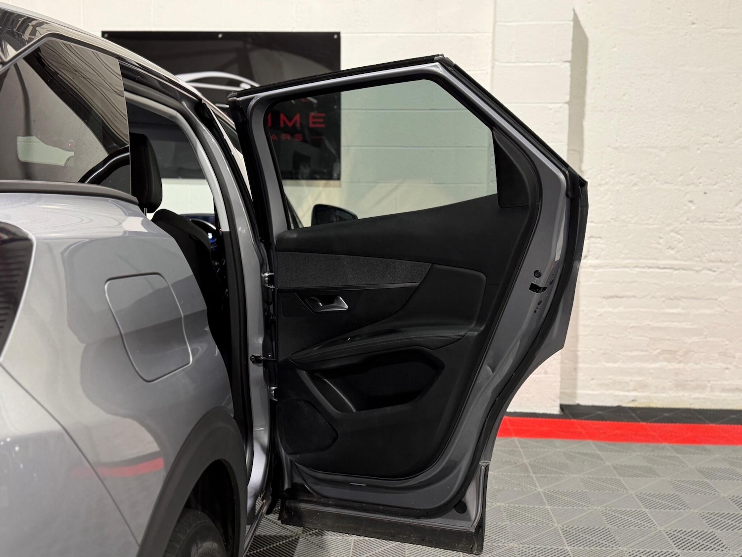 Used Peugeot 3008 2018 for sale - 77646635: Photo 23