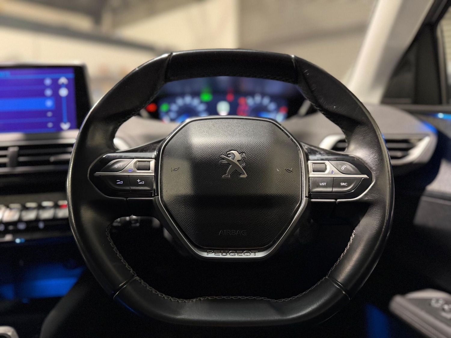 Used Peugeot 3008 2018 for sale - 77646635: Photo 34