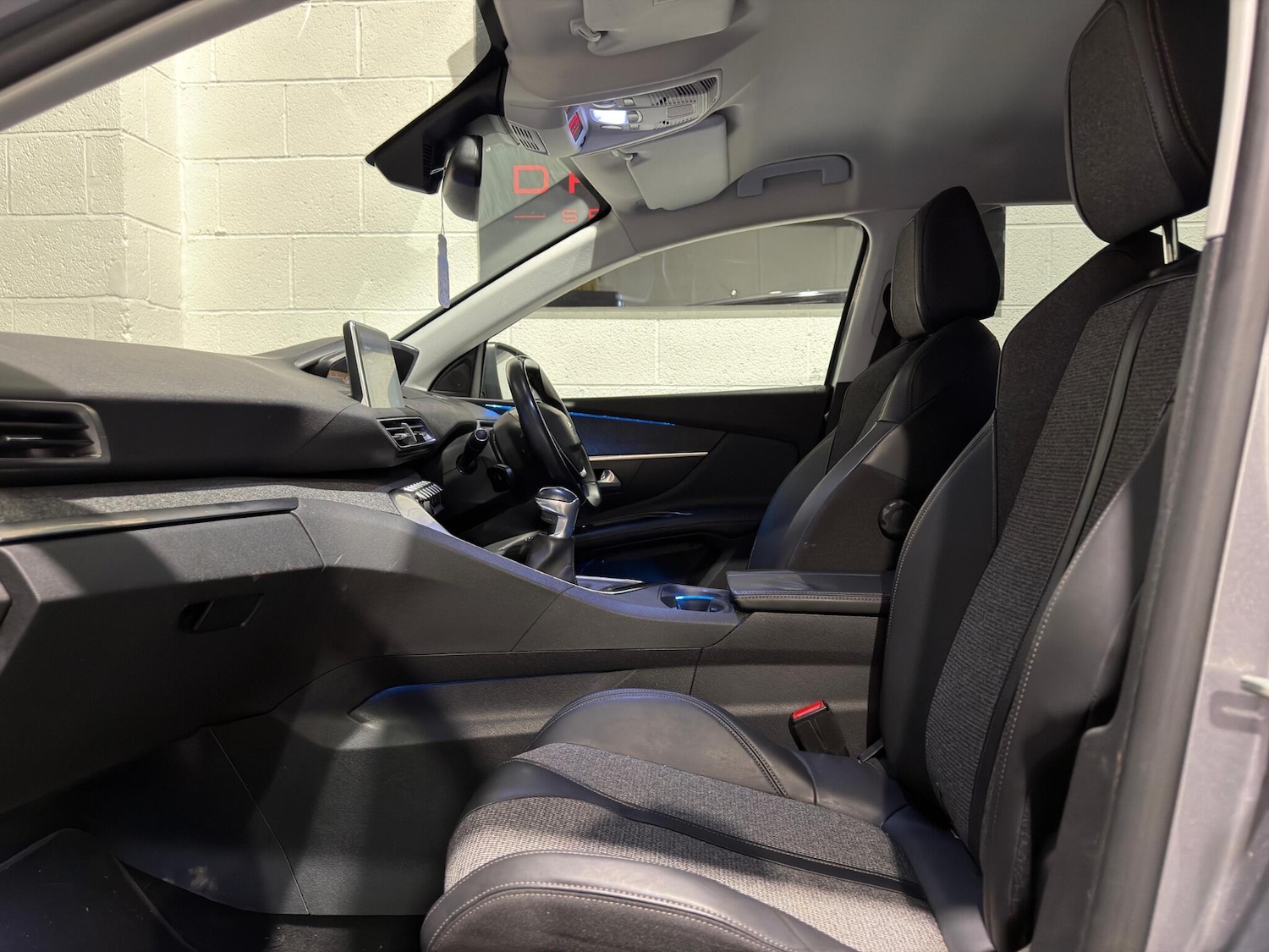 Used Peugeot 3008 2018 for sale - 77646635: Photo 35