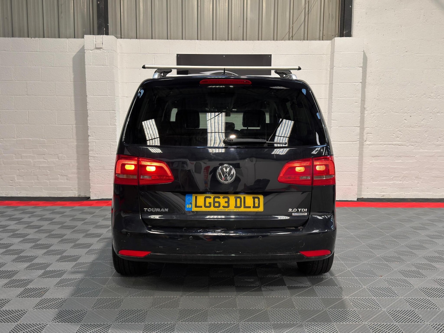 Used Volkswagen Touran for sale - 76727624: Photo 12