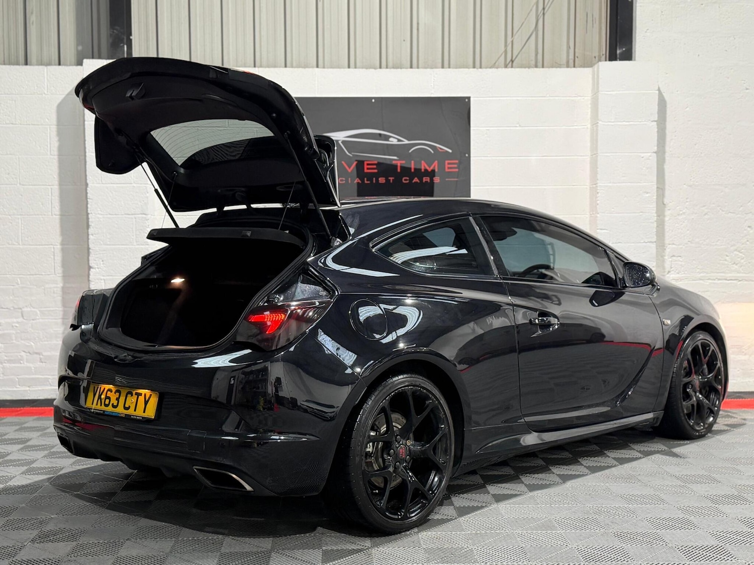 Used Vauxhall Astra GTC 2013 for sale - 77469202: Photo 15