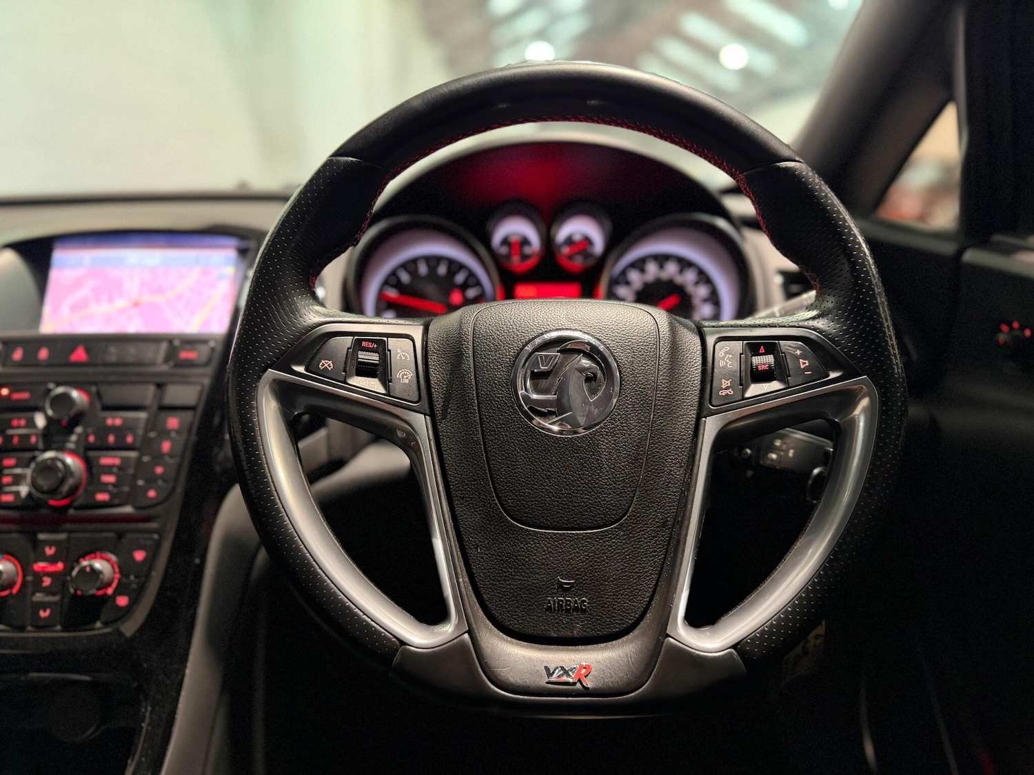 Used Vauxhall Astra GTC 2013 for sale - 77469202: Photo 31