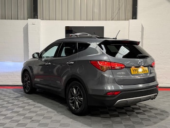 Used Hyundai Santa Fe 2014 for sale - 78127830: Photo