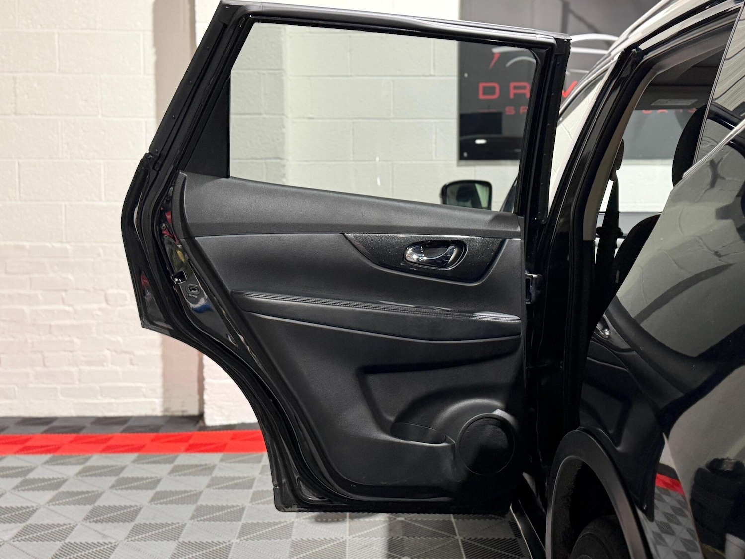 Used Nissan X-Trail 2017 for sale - 77131434: Photo 15