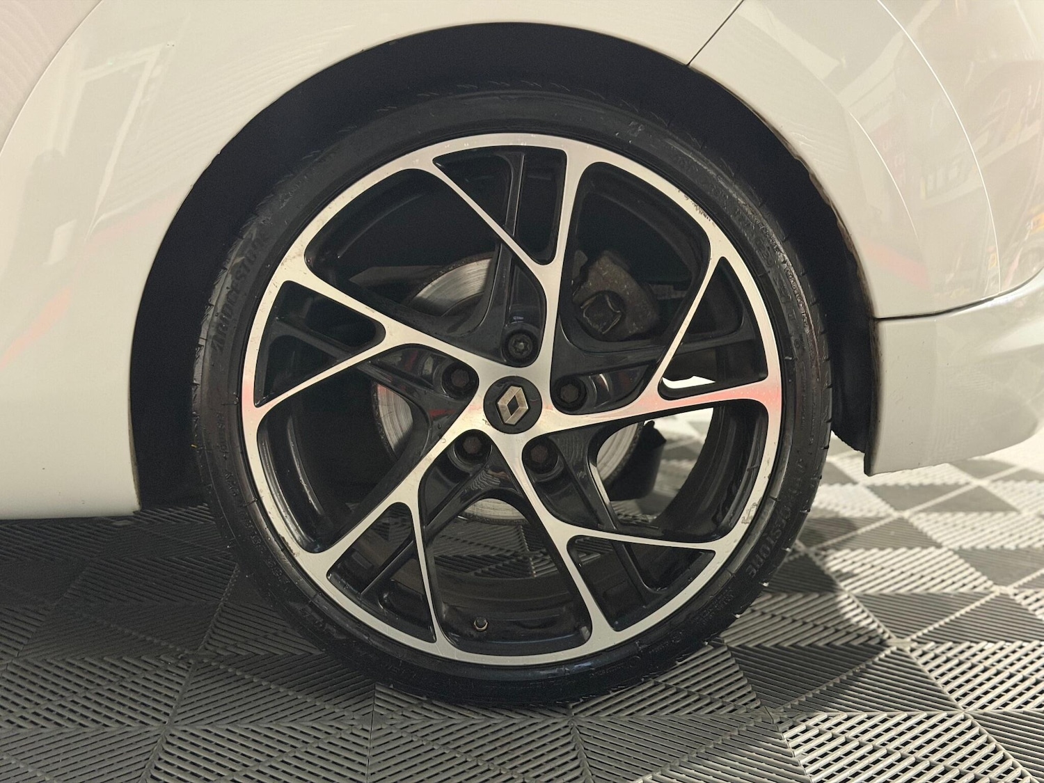 Used Renault Megane 2010 for sale - 76926174: Photo 20