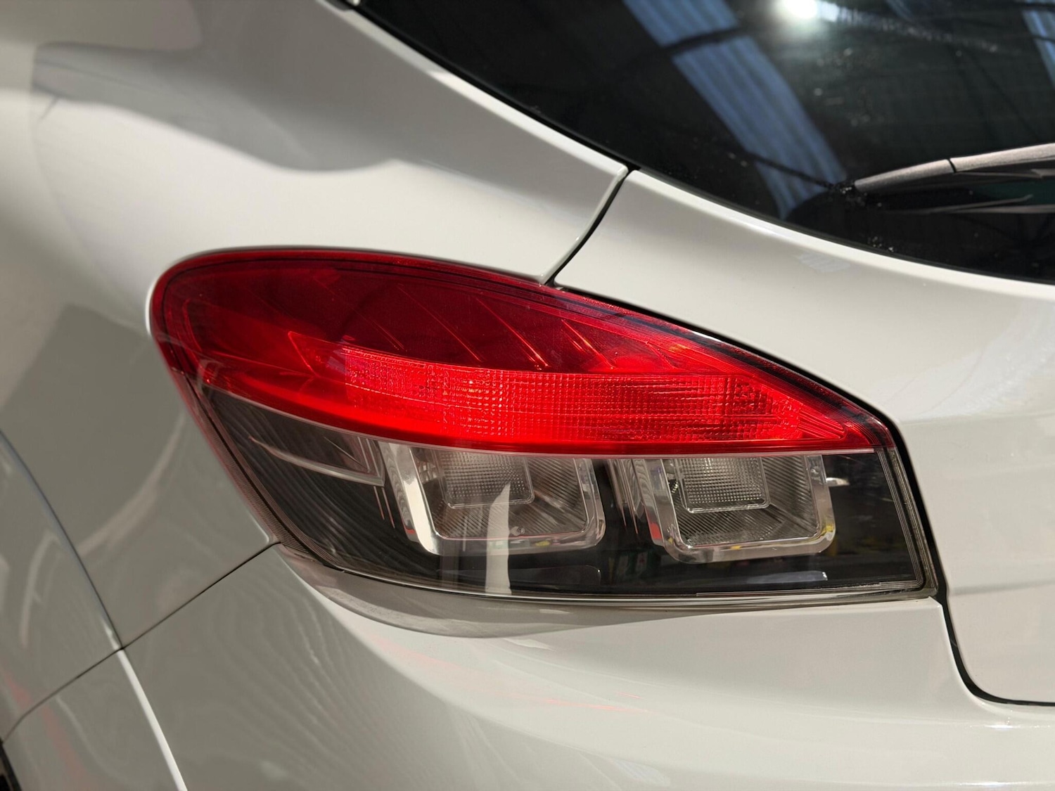 Used Renault Megane 2010 for sale - 76926174: Photo 29