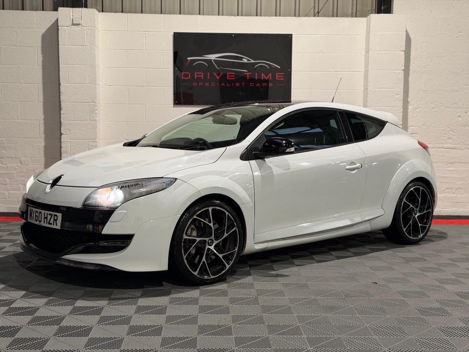 Used Renault Megane 2010 for sale - 76926174: Photo 3