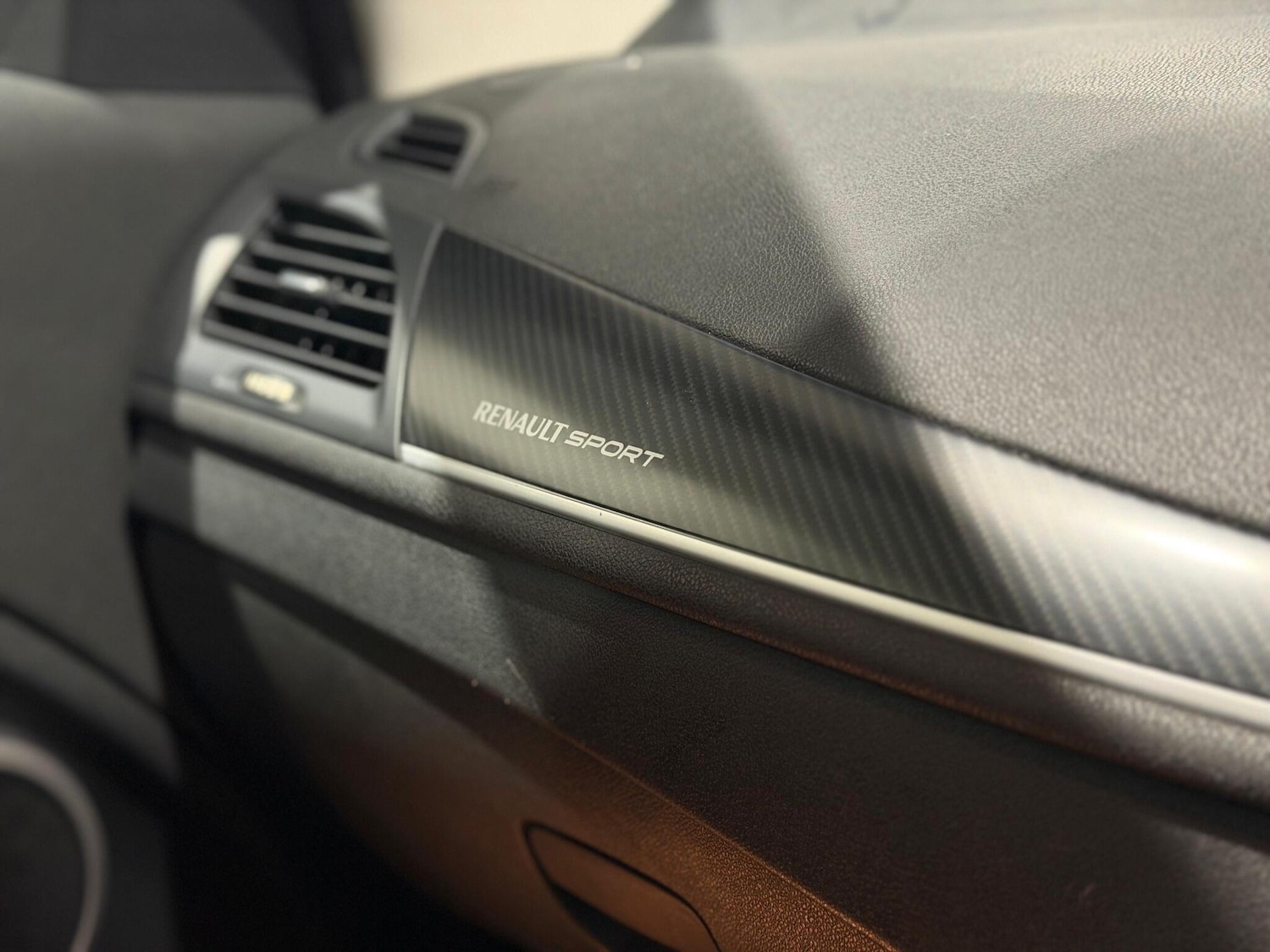 Used Renault Megane 2010 for sale - 76926174: Photo 32