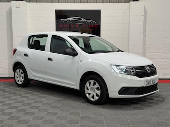Used Dacia Sandero 2017 for sale - 79062357: Photo