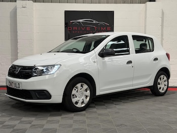 Used Dacia Sandero 2017 for sale - 79062357: Photo