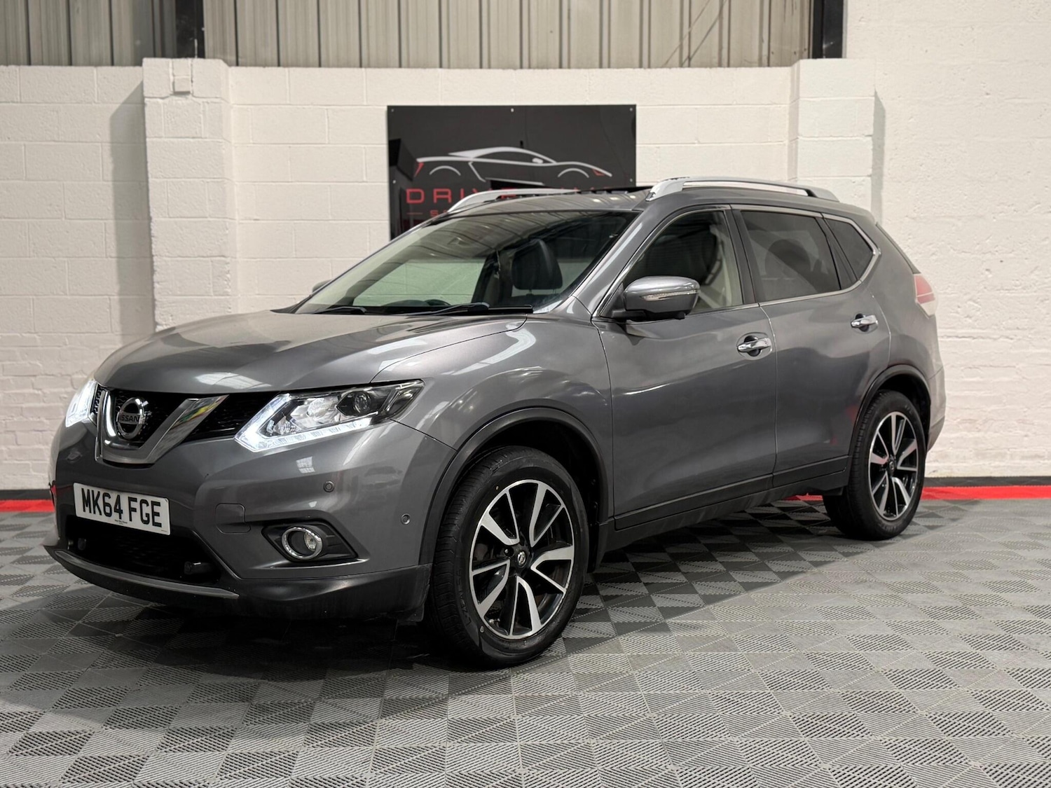 Used Nissan X-Trail 2014 for sale - 77683120: Photo 3
