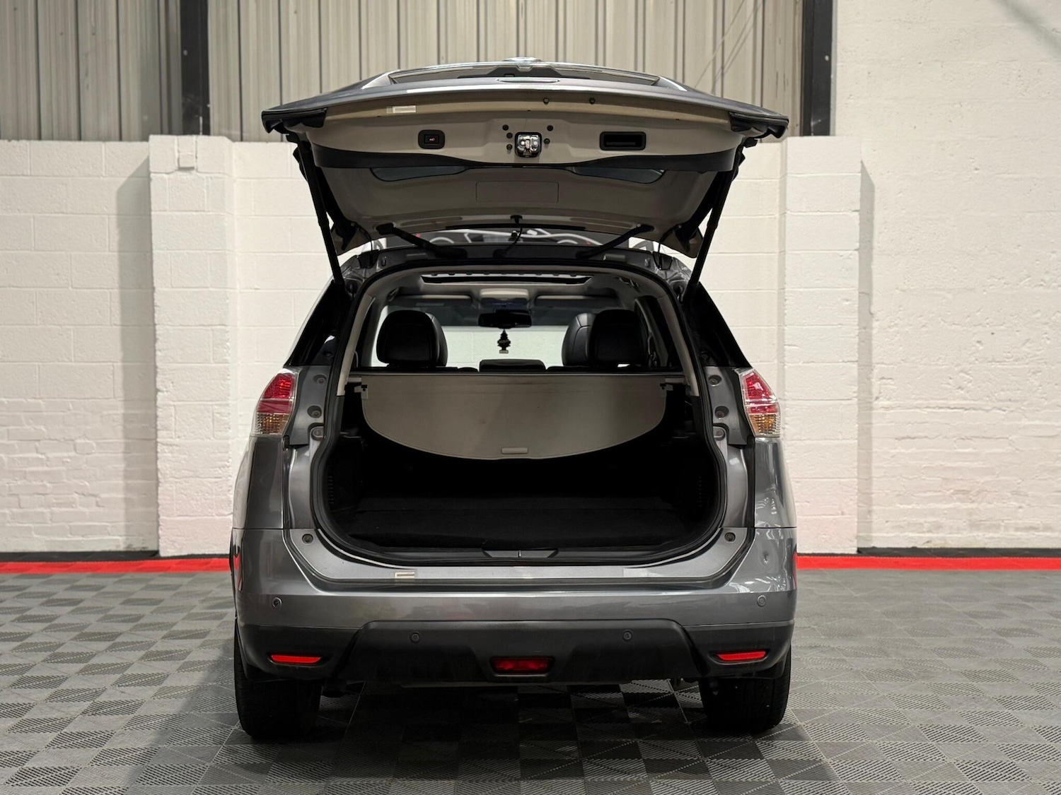 Used Nissan X-Trail 2014 for sale - 77683120: Photo 33