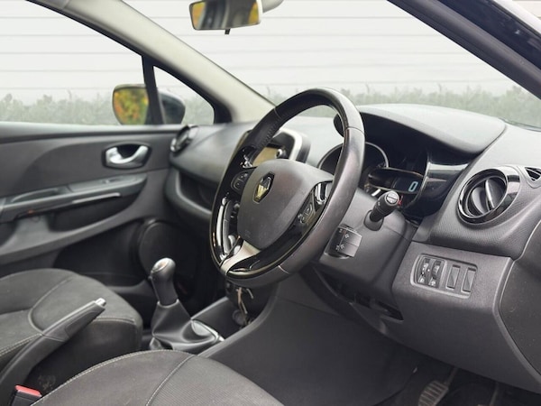 Used Renault Clio 2016 for sale - 76306245: Photo 11