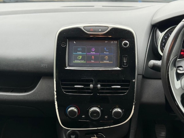 Used Renault Clio 2016 for sale - 76306245: Photo 19