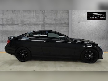 Used Mercedes-Benz C Class 2013 for sale - 79236967: Photo