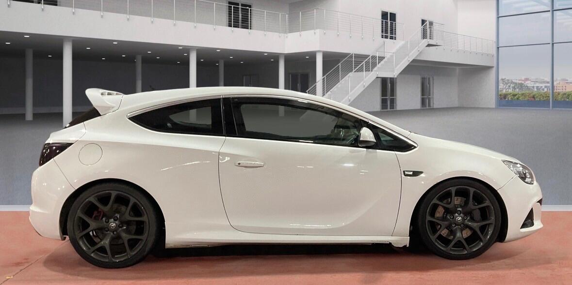 Used Vauxhall Astra GTC 2014 for sale - 77612380: Photo 3