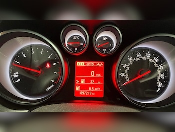 Used Vauxhall Astra GTC 2014 for sale - 77612380: Photo