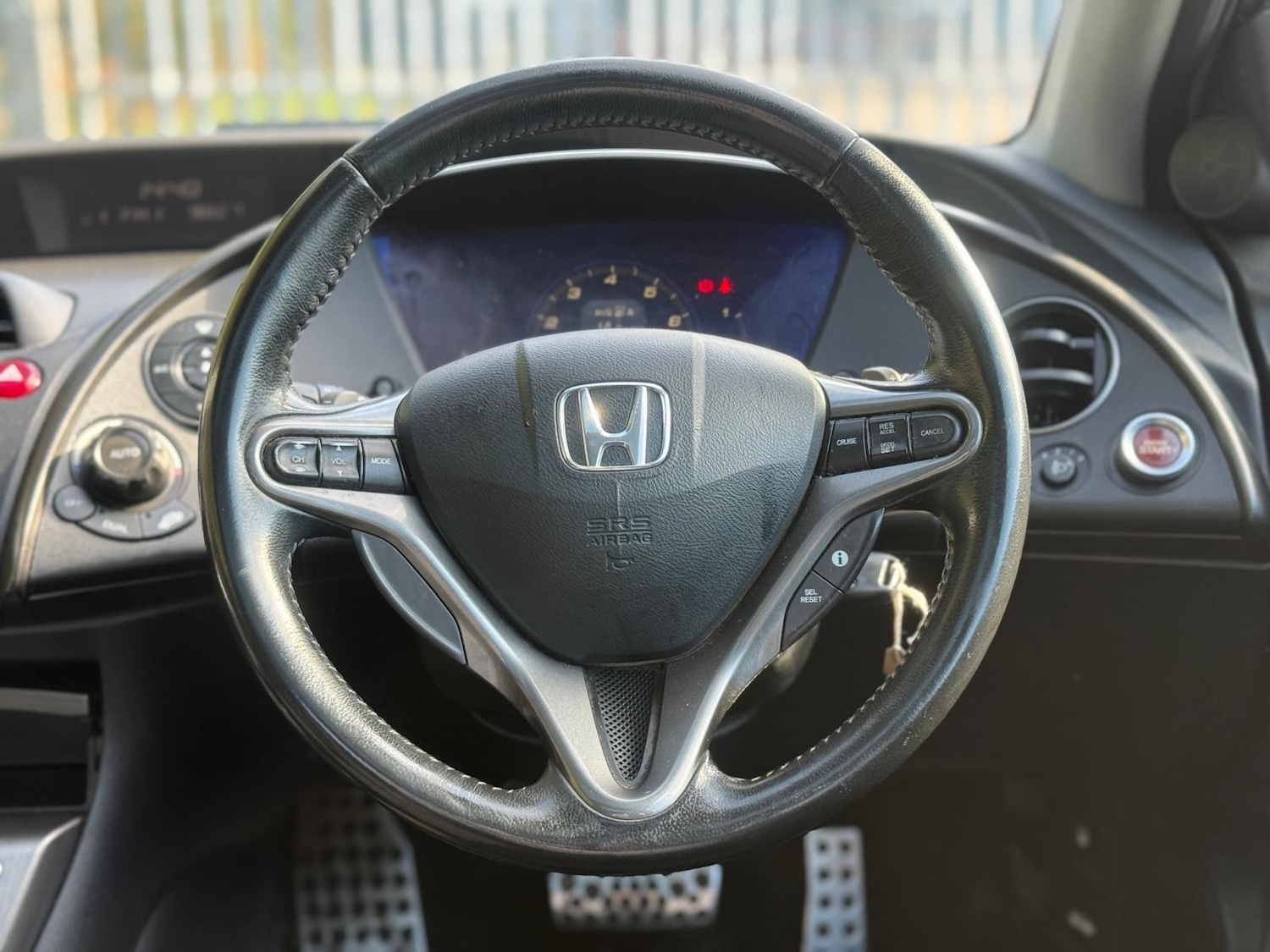 Used Honda Civic 2009 for sale - 76528004: Photo 23